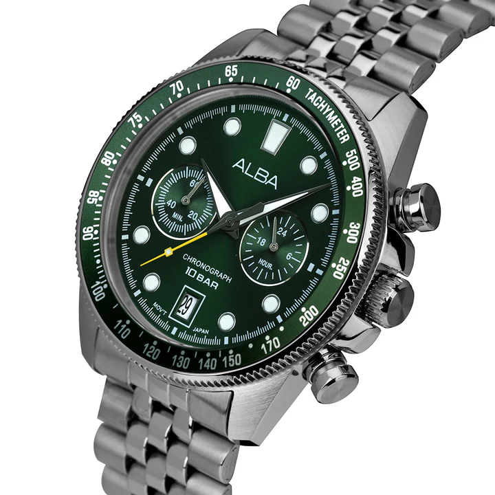 Deep Green Diver-Style Chronograph Watch