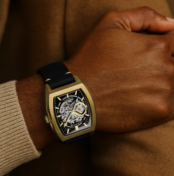 EARNSHAW HERITAGE Wellington Skeleton Automatic Noir Gold Watch For Men