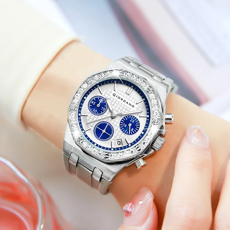 Giordano Chronograph Watch for Women | Stainless Steel Case, Crystal bezel | Modern & Stylish Timepiece with Comfortable Silicone Strap