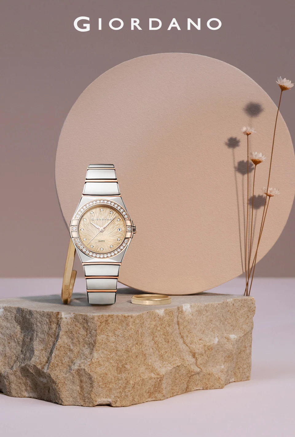 Giordano Analog Quartz Watch for Women with Crystal-Encrusted Bezel, Sunray Textured Dial, Date Display and Two-Tone Stainless Steel Strap