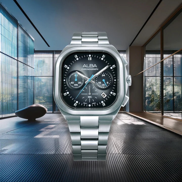 AT3L03X1 Retro Sport Emerald Black Gradiation Dial Chronograph Watch