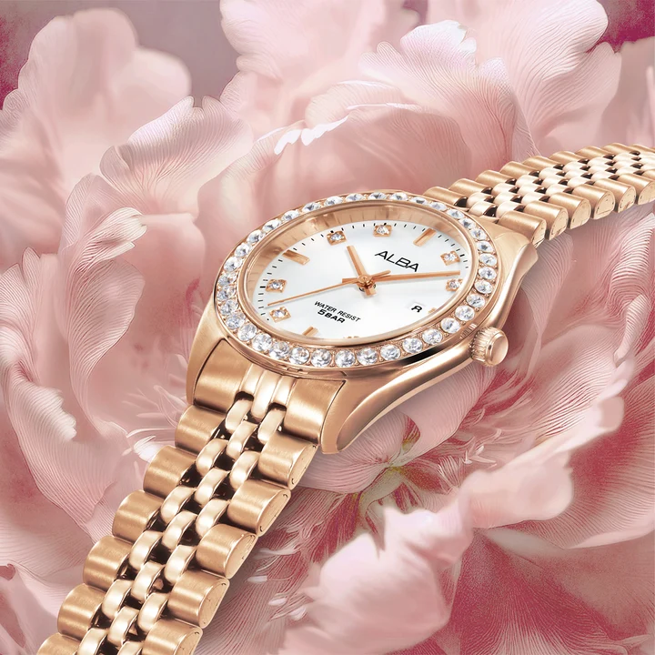 Crystal Bezel With Silver Dial Women's Quartz Watch